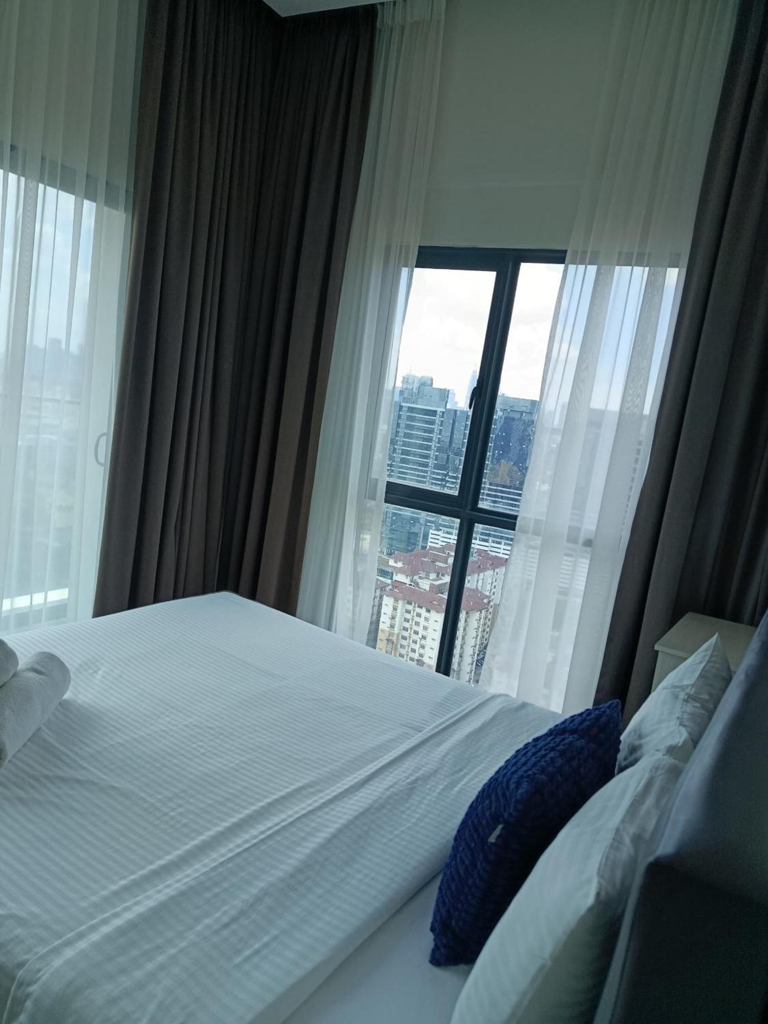 Reizz Residence By Nexus Suites Kuala Lumpur Szoba fotó